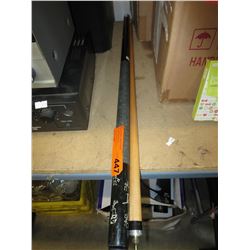 Dufferin pool cue - used