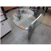 Image 1 : NEW - Glass topped coffee table - 3-cornered