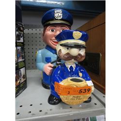 Talking cookie jar & bobble head vase