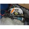 Image 1 : Circular saw & angle grinder