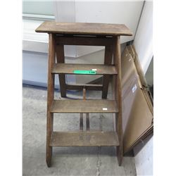 Victorian oak fold out step stool - ca 1890