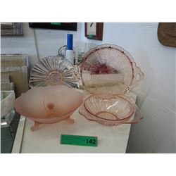 4 Pieces of Depression glass