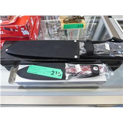 4 New knives with sheaths
