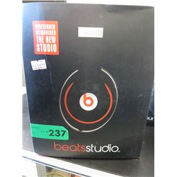New isolation headphones - replica - black