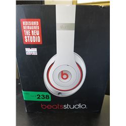 New isolation headphones - replica - White