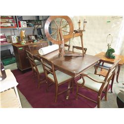 Vintage - Duncan Phyfe style - Maple 8 piece dining suite