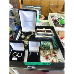 Costume jewelry & new lipstick cases