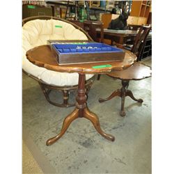 Vintage Walnut  parlour table - round