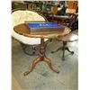 Image 1 : Vintage Walnut  parlour table - round
