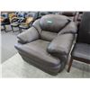 Image 1 : Used oversized leather arm chair
