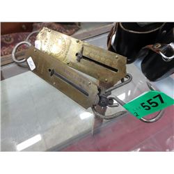 2 Vintage brass spring balanced scales