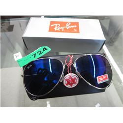 New Ray-Ban sunglasses with case