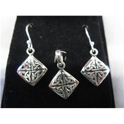 New Sterling Celtic design earrings & pendant