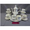 Image 1 : Royal Albert "Val D'or" Tea set