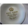 Image 2 : Royal Albert "Val D'or" Tea set