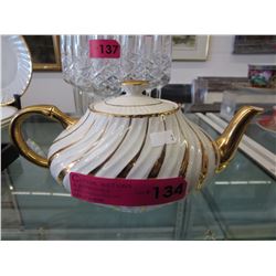 Vintage hand painted English teapot