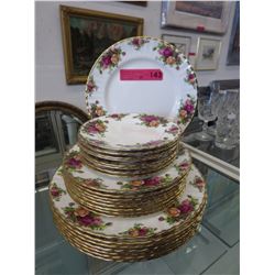Royal Albert "Old Country Roses" plates - 24 pcs