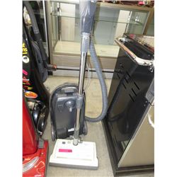 Canister vacuum with power head - used
