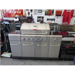 Kenmore 48,000 BTU propane barbecue - new