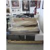 Image 1 : Skid of store returns