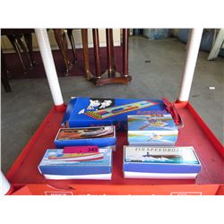 5 New tin toys with boxes
