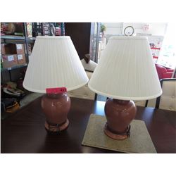 2 Table lamps with glazed ceramic bases