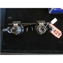 NEW - Illuminated jeweler's glasses