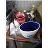 Image 1 : Collectible ceramics & decorative items