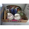 Image 1 : Decorative household items