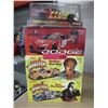 Image 1 : 4 x 1:24 Scale stock car models