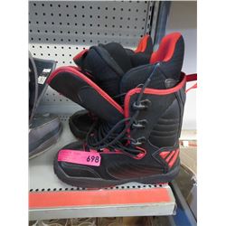 Snowboard boots - used
