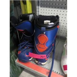 Snowboard boots - used