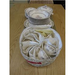 Vintage Canadian dinner ware - 26 pieces