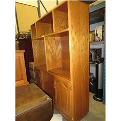 Wood wall unit - 2 doors in base, used