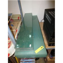 14 Pieces of thick glass shelving