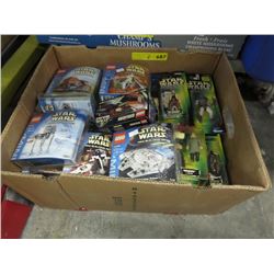 30 Star Wars figurines & Lego sets