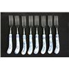 Image 2 : Blue onion porcelain cutlery set