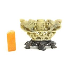 Chinese soapstone stamp & sculpture