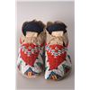 Image 1 : Lakota Moccasins, 10" long