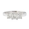 Image 1 : 14KT White Gold 0.98ctw Diamond Ring
