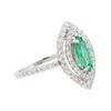 Image 2 : 14KT White Gold 0.83ct Emerald and Diamond Ring