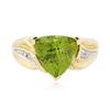 Image 3 : 14KT Yellow Gold 3.00ct Peridot and Diamond Ring