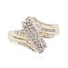 Image 1 : 14KT Two-Tone Gold 0.50ctw Diamond Ring