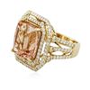 Image 4 : 14KT Yellow Gold 12.60ct Morganite and Diamond Ring