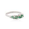 Image 2 : 14KT White Gold 0.27ctw Emerald and Diamond Ring