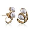 Image 2 : 14KT Yellow Gold Pearl and Diamond Earrings