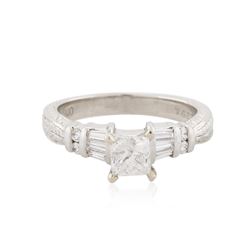 Platinum 1.01ctw Diamond Ring