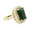 Image 2 : 14KT Yellow Gold 6.96ct Emerald and Diamond Ring