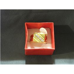 MEN'S GOLD PLATED RING (L688-14)