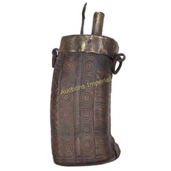 A MOROCCAN POWDERHORN